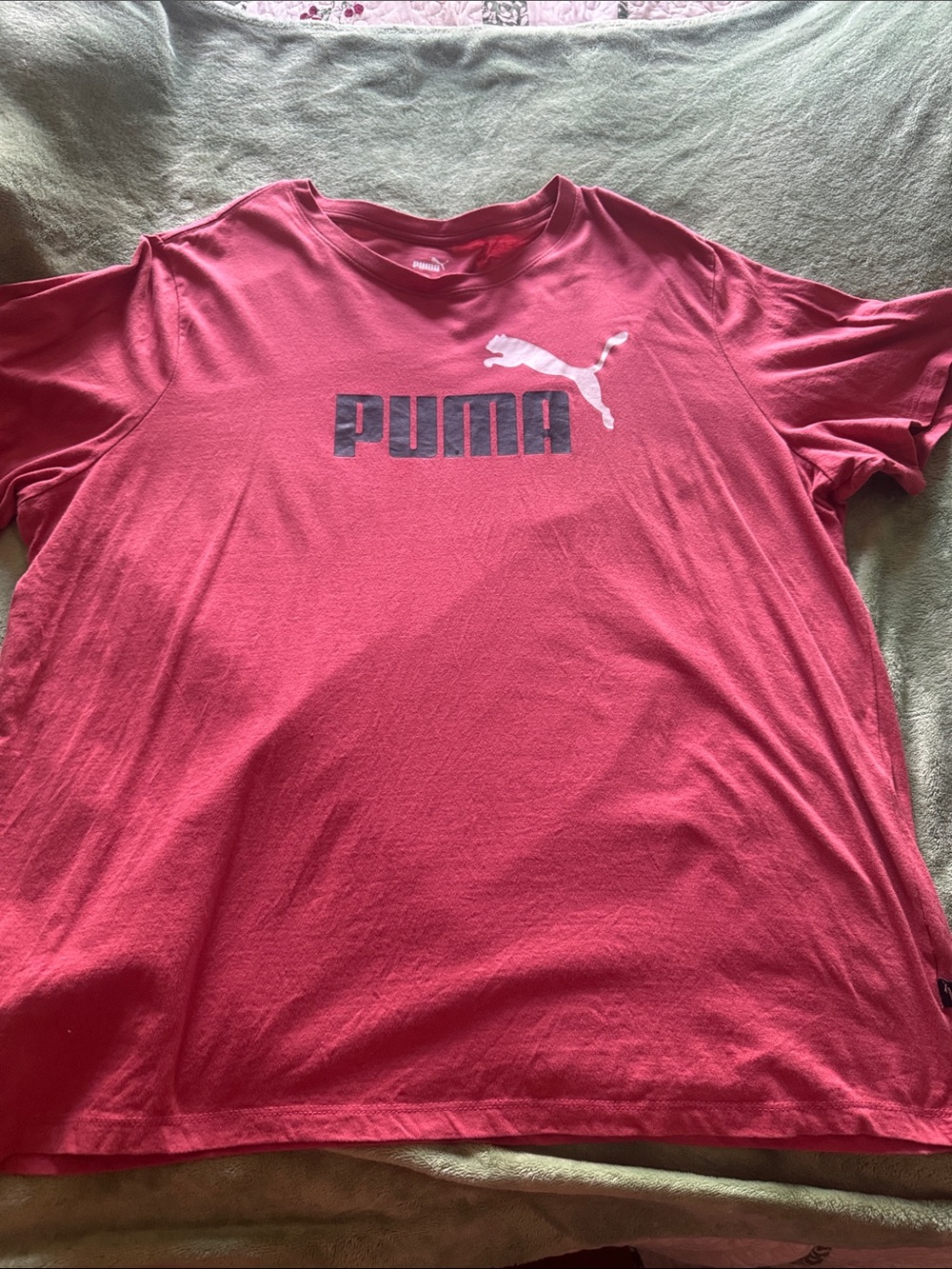 Gently Used PUMA Essentials Mens Crew Neck Short Sleeve Active T-Shirt